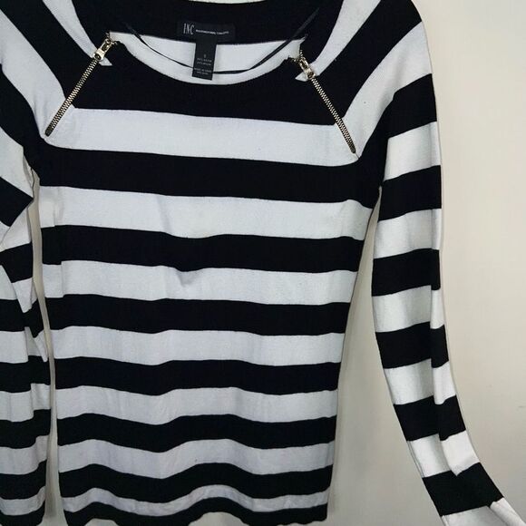 INC International Concepts Zipper Shoulder‎ Striped Sweater - Picture 4 of 7